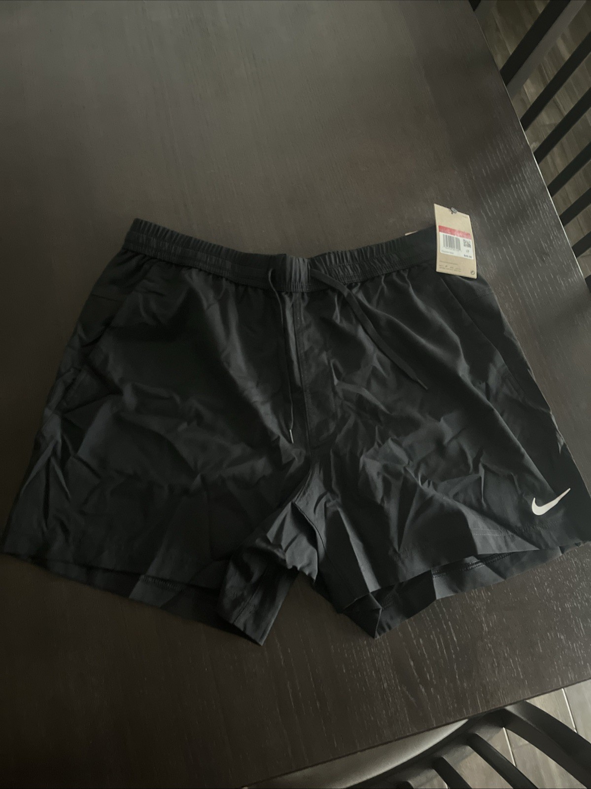 Nike Form Mens Dri-FIT 5” Unlined Versatile Shorts FN4347-010 Size L