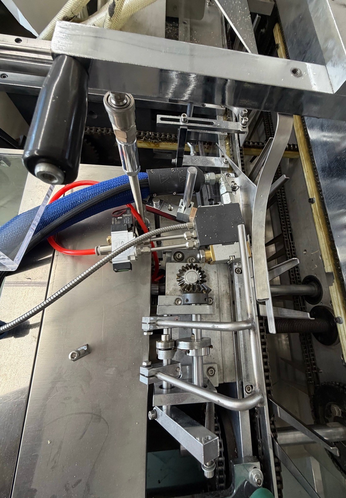 TZH-120 Kartoniermaschine Hotmelt 50-120 Stk/min Automatisch SPS – Bild 11