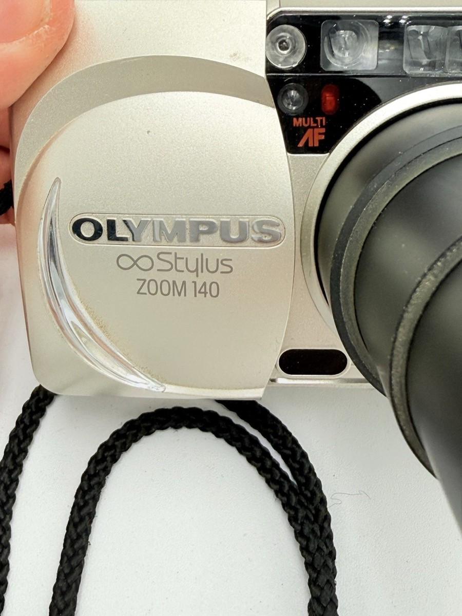 Olympus Infinity Stylus Zoom 140 35mm Film Camera 38-140mm Lens