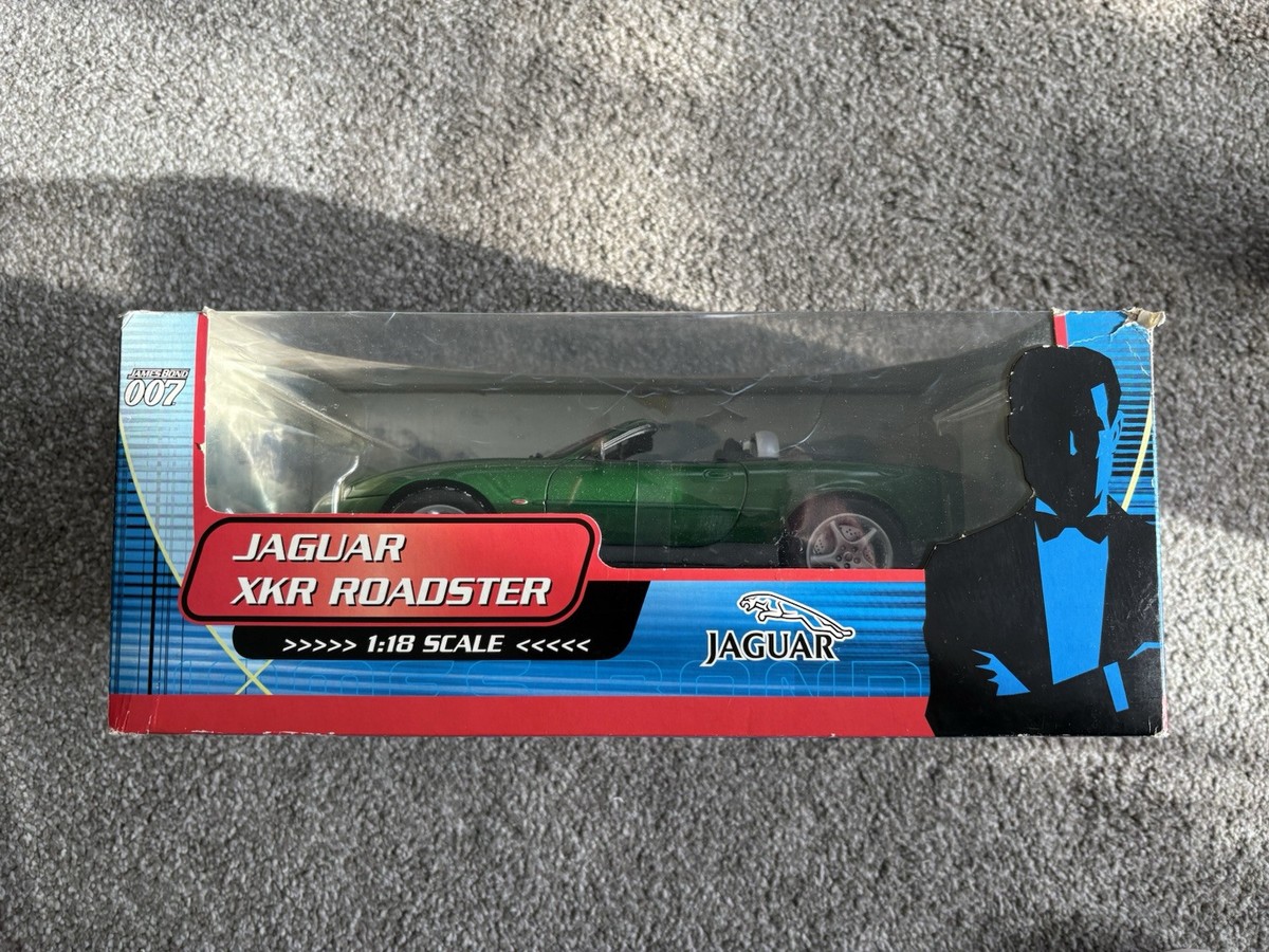 James Bond 007 Jaguar XKR Roadster Die Another Day Pauls Model Art
