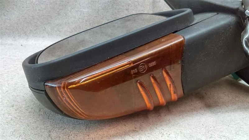 Driver Left Side View Mirror Power Turn Signal Fits 04-07 BUICK RAINIER K123 - Image 2 of 4