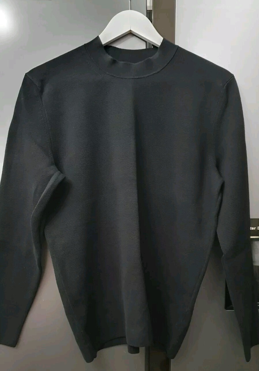 Foto 1 di 12