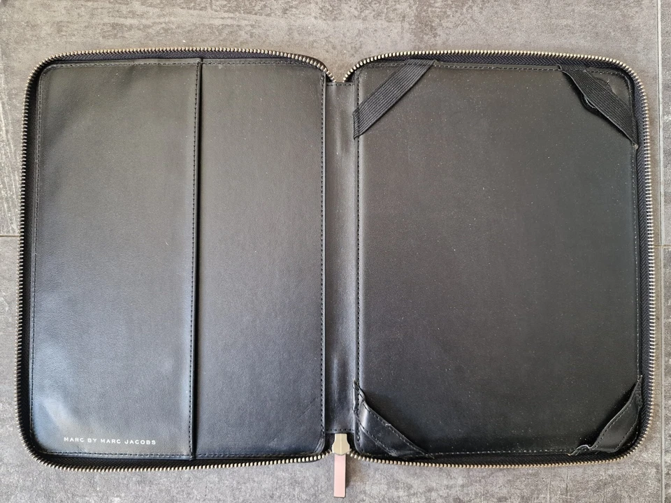 Marc Jacobs Ipad Tablet Case 8x10 Inches  - Image 3 of 4