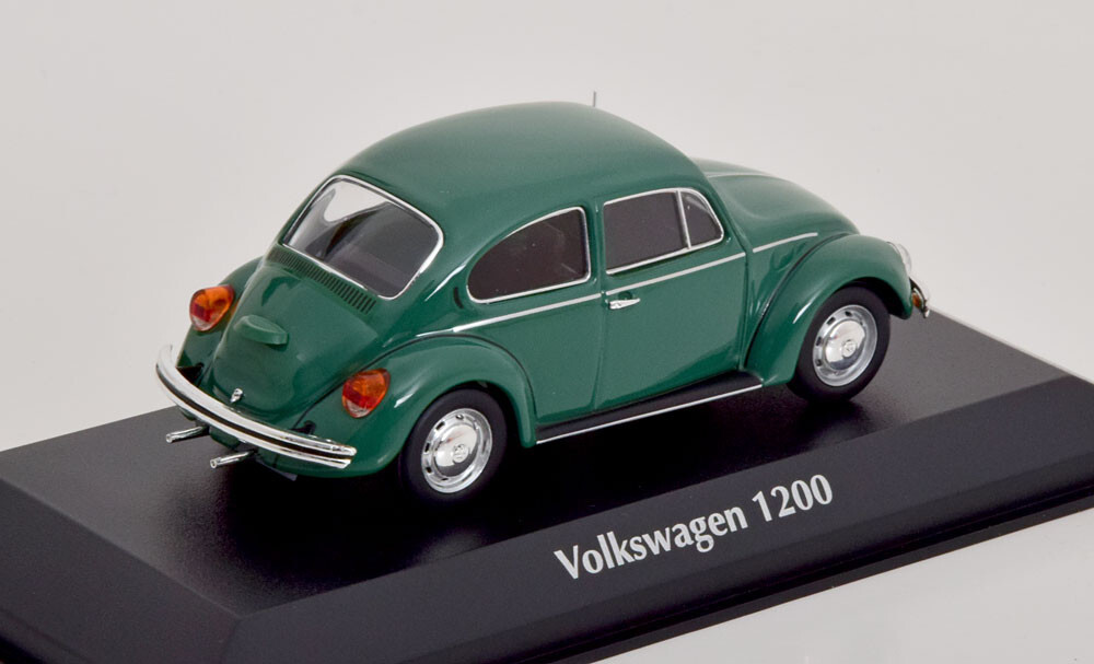 VW Volkswagen 1200 Kafer 1983 Green Maxichamps 940057100 1:43
