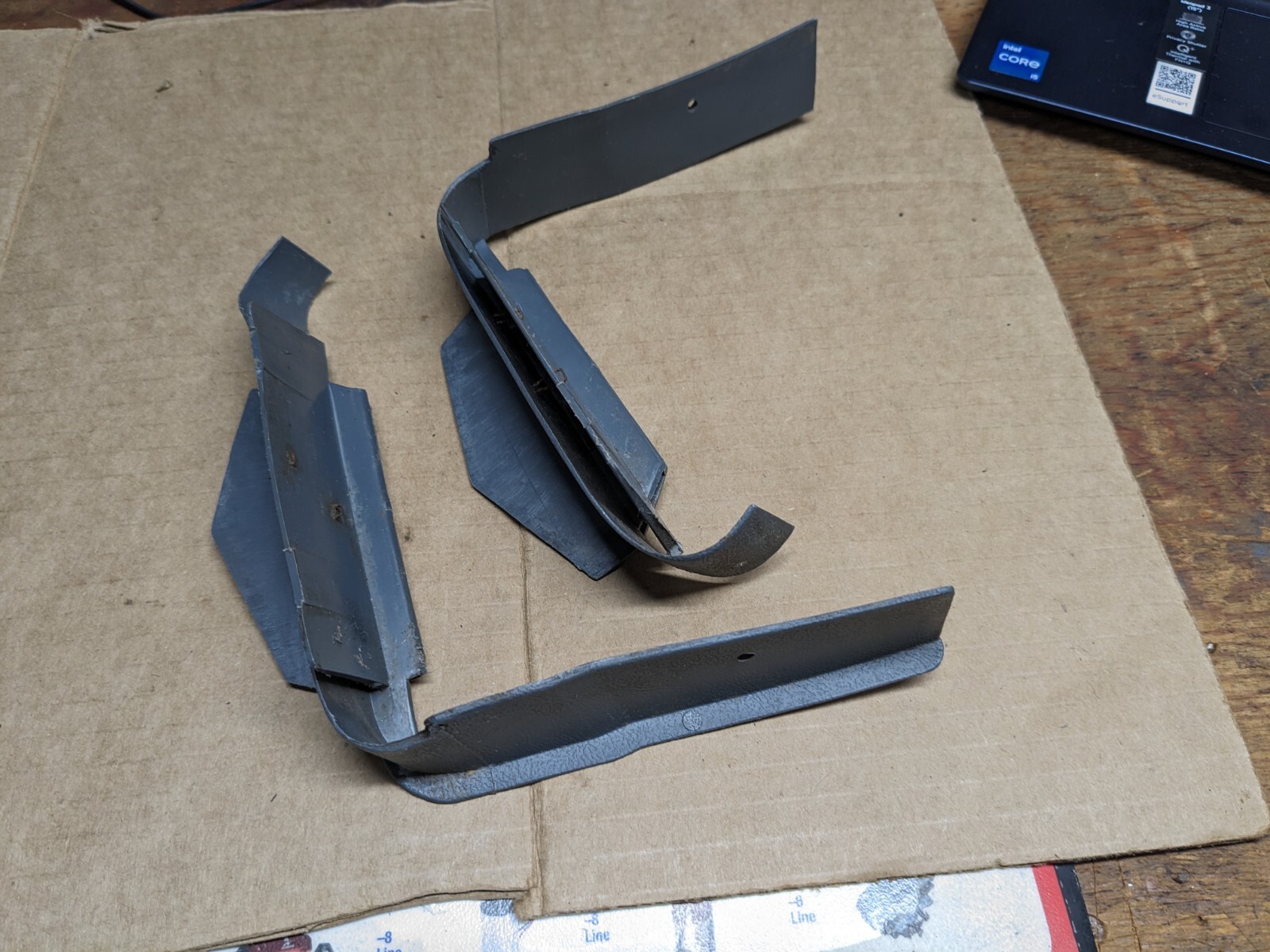 19811988 GBODY CUTLASS MONTECARLO REGAL GN REAR SEAT PACKAGE TRAY