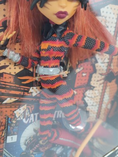 NEW 2013 MONSTER HIGH Toralei Cat Tastrophe Power Ghouls - Picture 3 of 14
