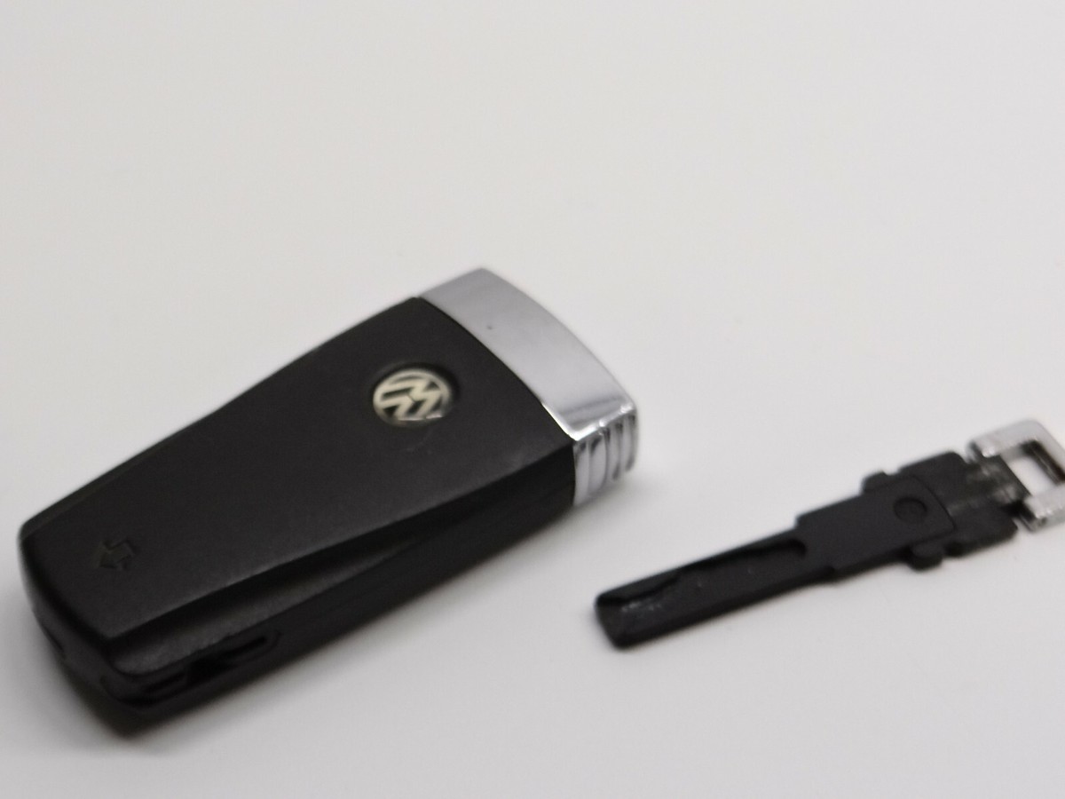 4-Button Key Fob For Volkswagen – Remanufactured OEM Electronics (HLO 3C0 959 752 N)