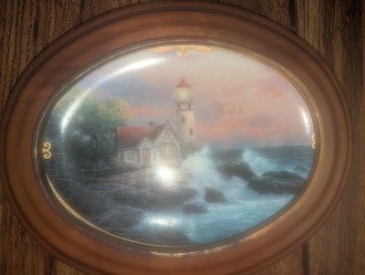 Brown Wood Oval Picture Frame 9x7 Wall Mounted Hanging Horizontal Lighthouse