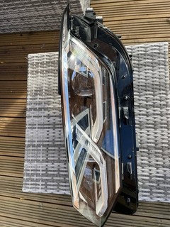 VW TIGUAN PASSENGER LEFT LED HEADLIGHT 5NC941081C 2021 2024 genuine used .