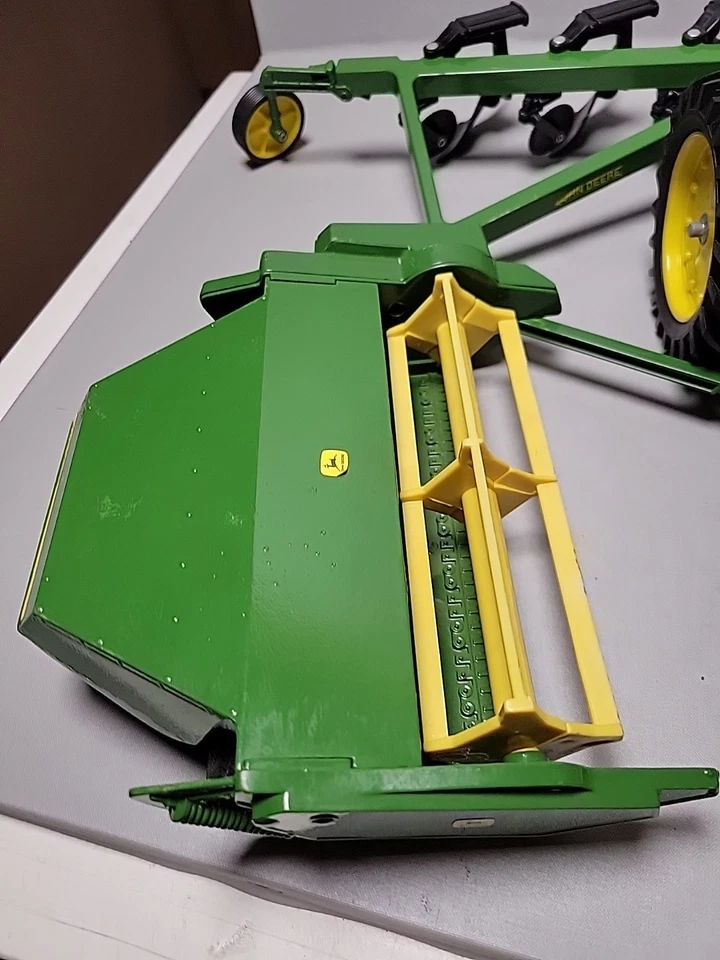 Lote de tractores, empacadoras, sembradoras, sembradoras Ertl vintage John Deere escala 1:16, ++ Foto 3 de 4
