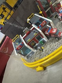 Lego City Store Display #7741 #7208 #3221 Helicopter Spins, Read Description**