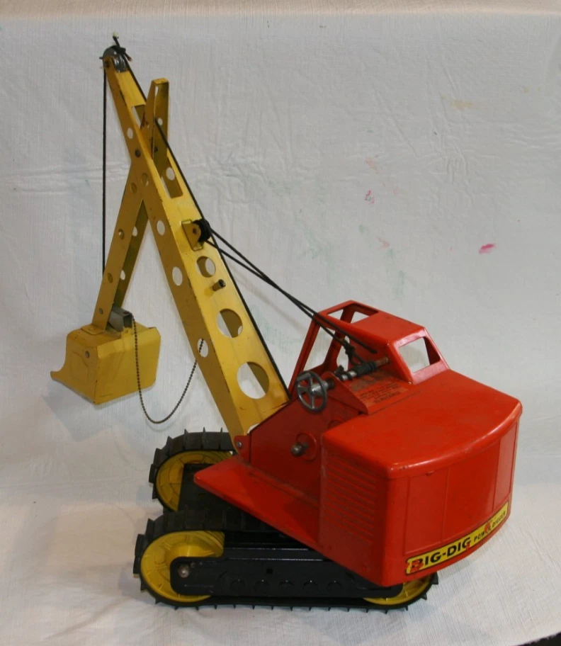 NYLINT Pressed Steel Excavator Big-Dig Power Digger No. 1100 Original Owner - Image 4 of 4