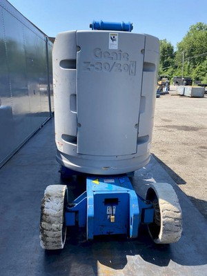GENIE MODEL Z-30/20N MAN LIFT: STOCK #14835 | eBay