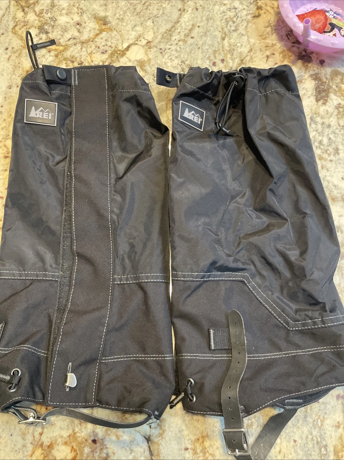 REI Gaiters Mountaineering Hiking Outdoors Size S/M
Opens in a new window or tab
