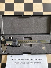 used electronic digital caliper I1