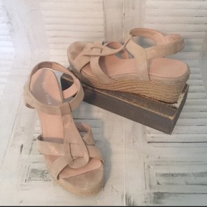 taryn rose espadrille