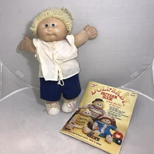 Cabbage Patch Kids Blond Doll 1978 1982 Original Appalachian Artworks w/ Book