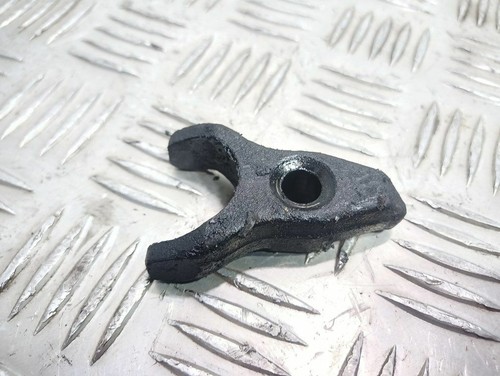 Toyota Corolla E120 E130 2002 Diesel Halterung Einspritzdüse Injektor UST47415