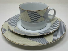 Vintage! MIKASA Fine China LAE04 Criss-Cross 3 Piece Tea Cup Saucer Plate SET