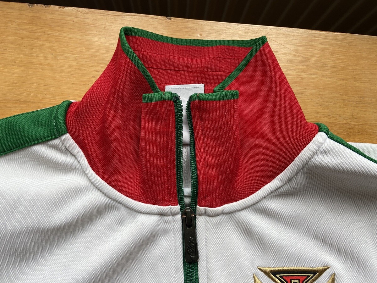 PORTUGAL 2010 2011 N98 AUTHENTIC FOOTBALL SOCCER JACKET NIKE