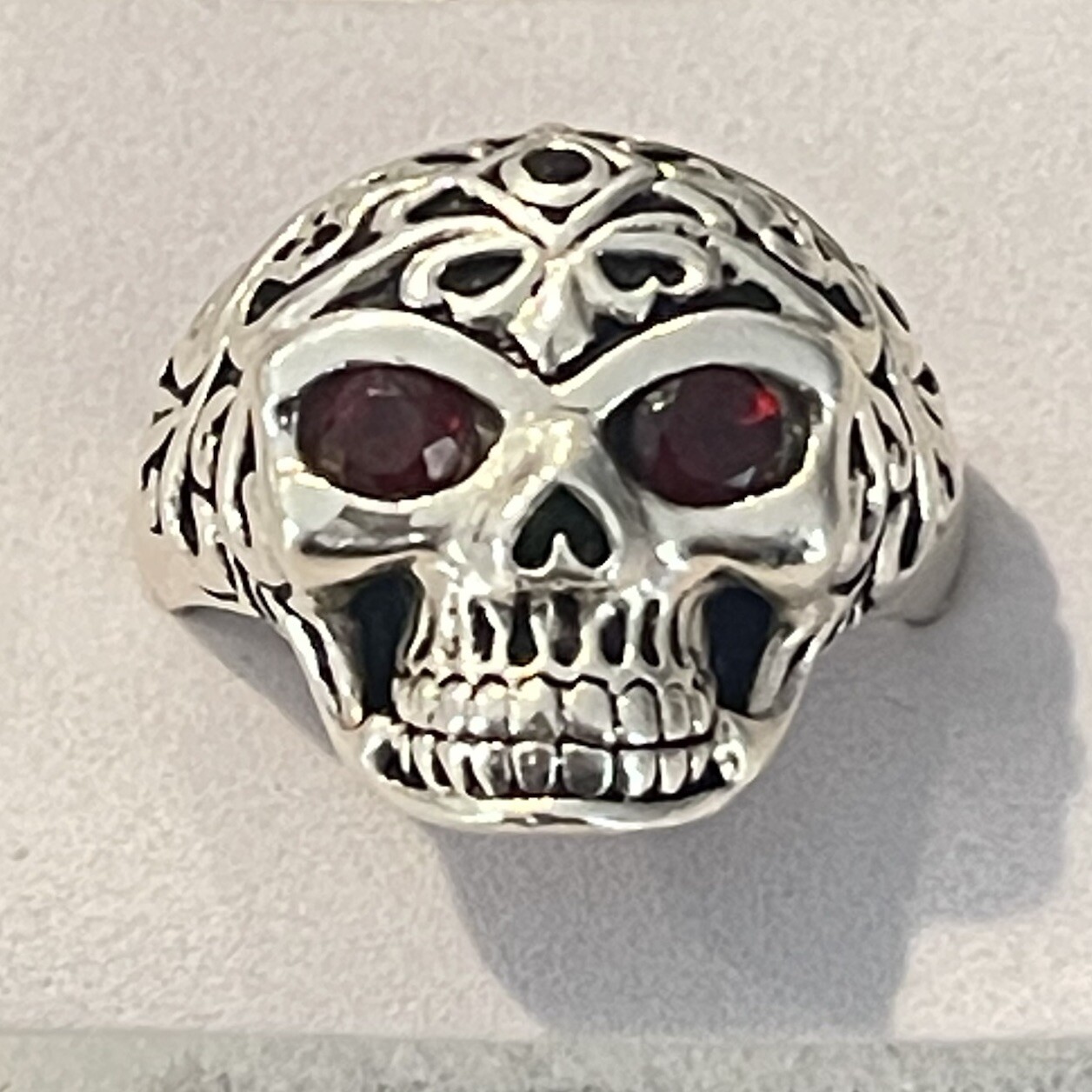 Sterling silver Solid .925 artisan skull ring wit… - image 9