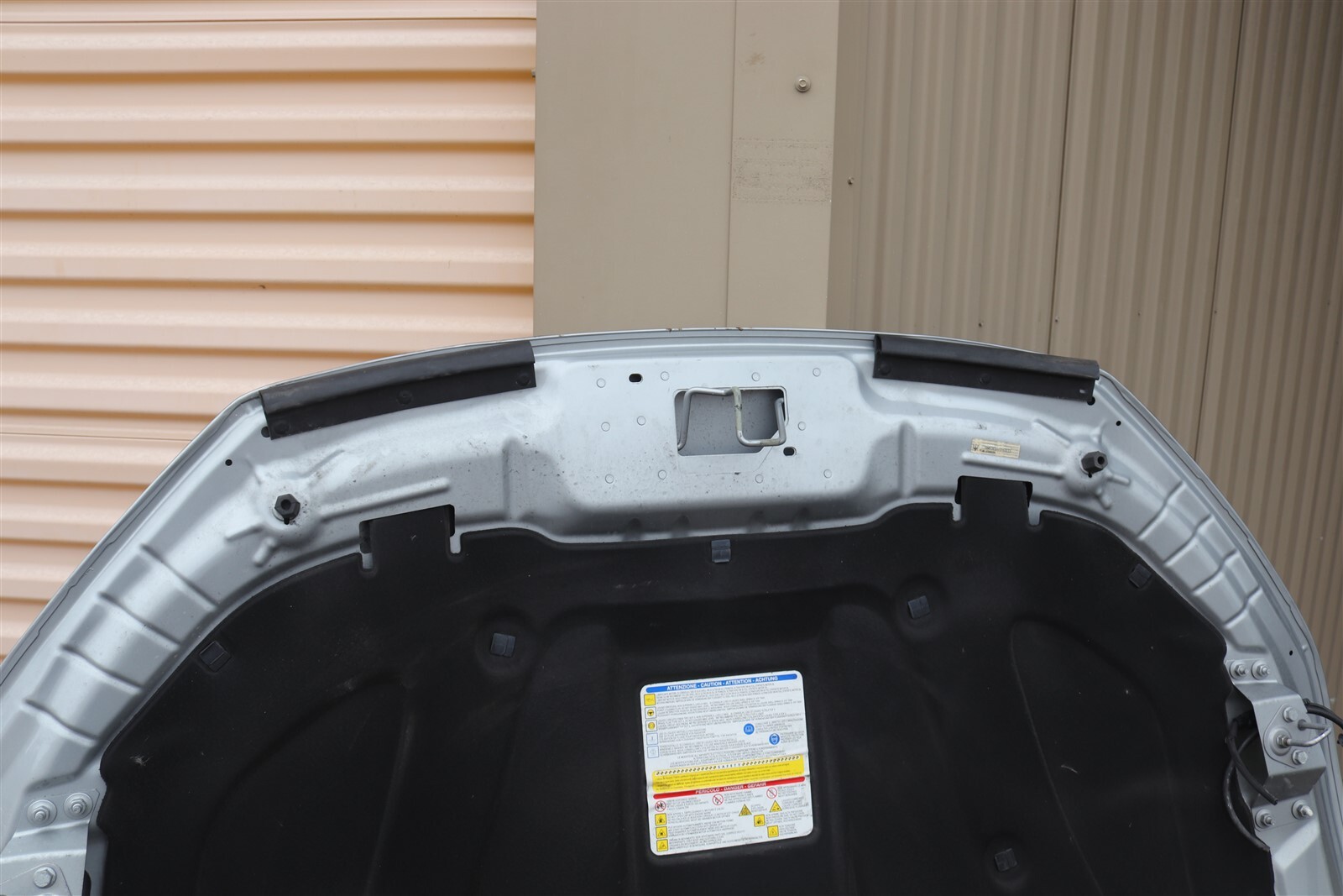 14-18 MASERATI GHIBLI Hood Cover Complete *LOCAL PICK UP ONLY*
