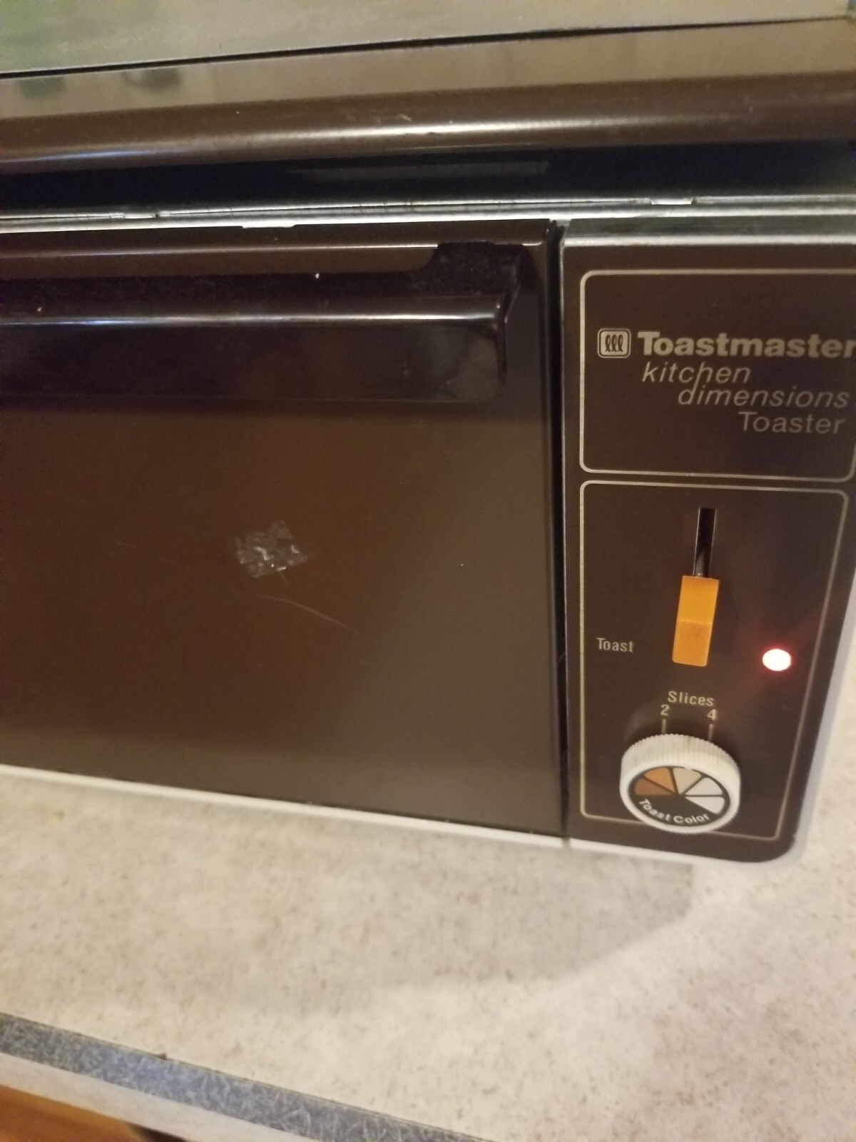 Toastmaster Kitchen Dimensions Toaster Under 4 Slice Model 785A