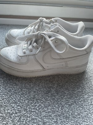 nike air force white size junior UK