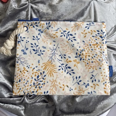 Birkenbox / Birchbox hübsche Make Up Kulturbeutel Kosmetiktasche / Beutel