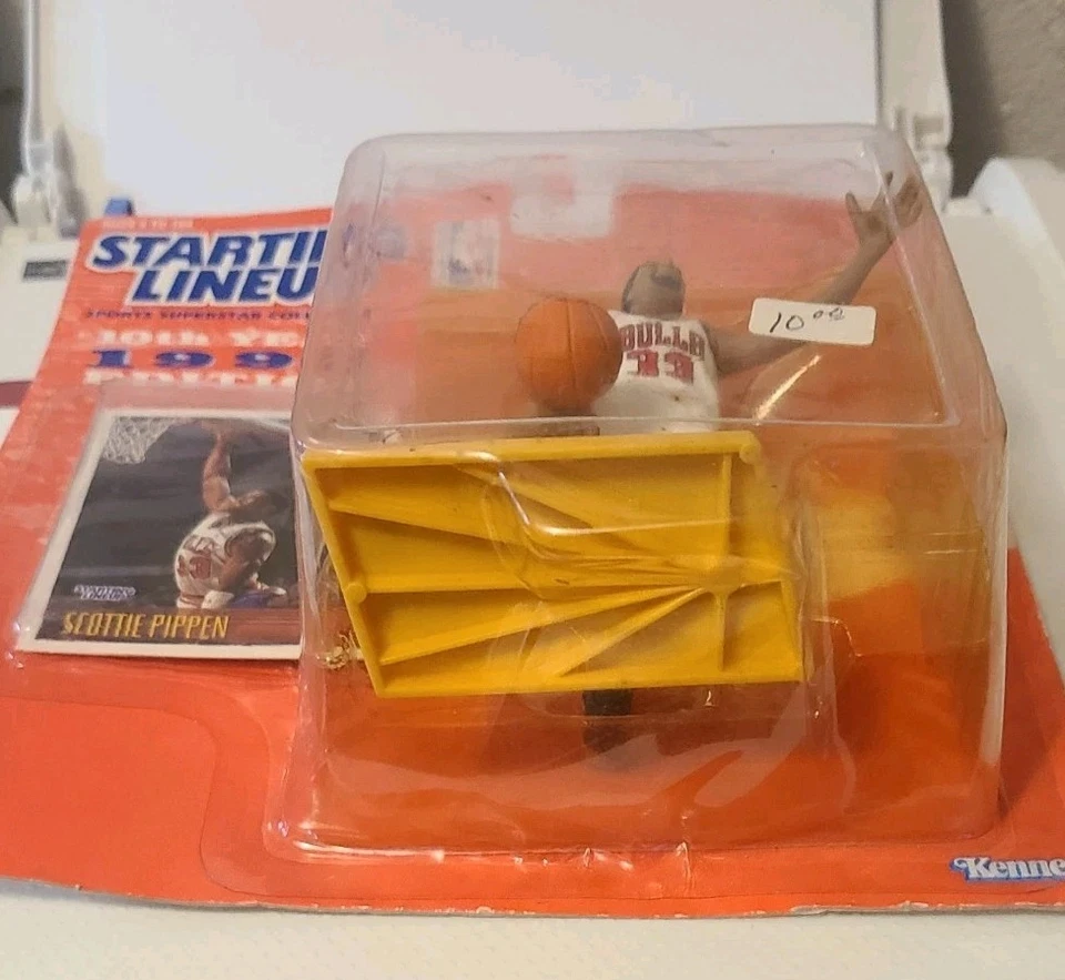 Figura de acción Scottie Pippen Chicago Bulls 1997 alineación inicial Foto 3 de 4