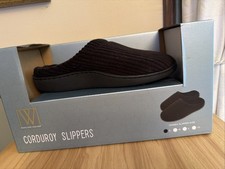 Wayland Square Black Corduroy Slippers Men 6-7 Women 7-8 Memory Foam Small