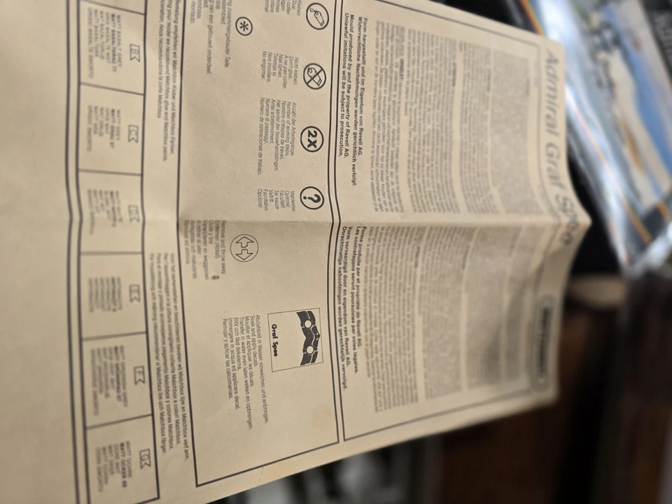 Pre Owned Vintage Matchbox Admiral Graf Spee 1/700 open box Box Dented - Image 2 of 4