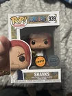 Funko Pop! Vinyl: One Piece Shanks Chase #939-w/PROTECTOR