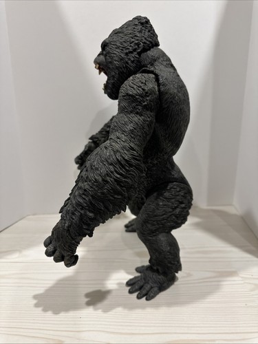 Kong The 8th Wonder Of The World 15" Deluxe Angry Roaring Figura Mezco Leer - Imagen 3 de 7