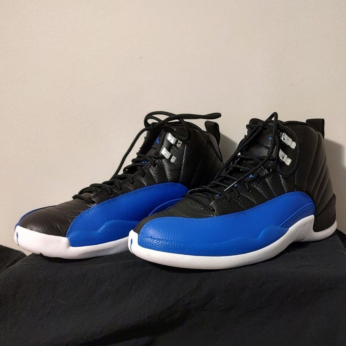 Air Jordan 12 Retro Mens Blue, Black, White EUC Basketball  display picture 1
