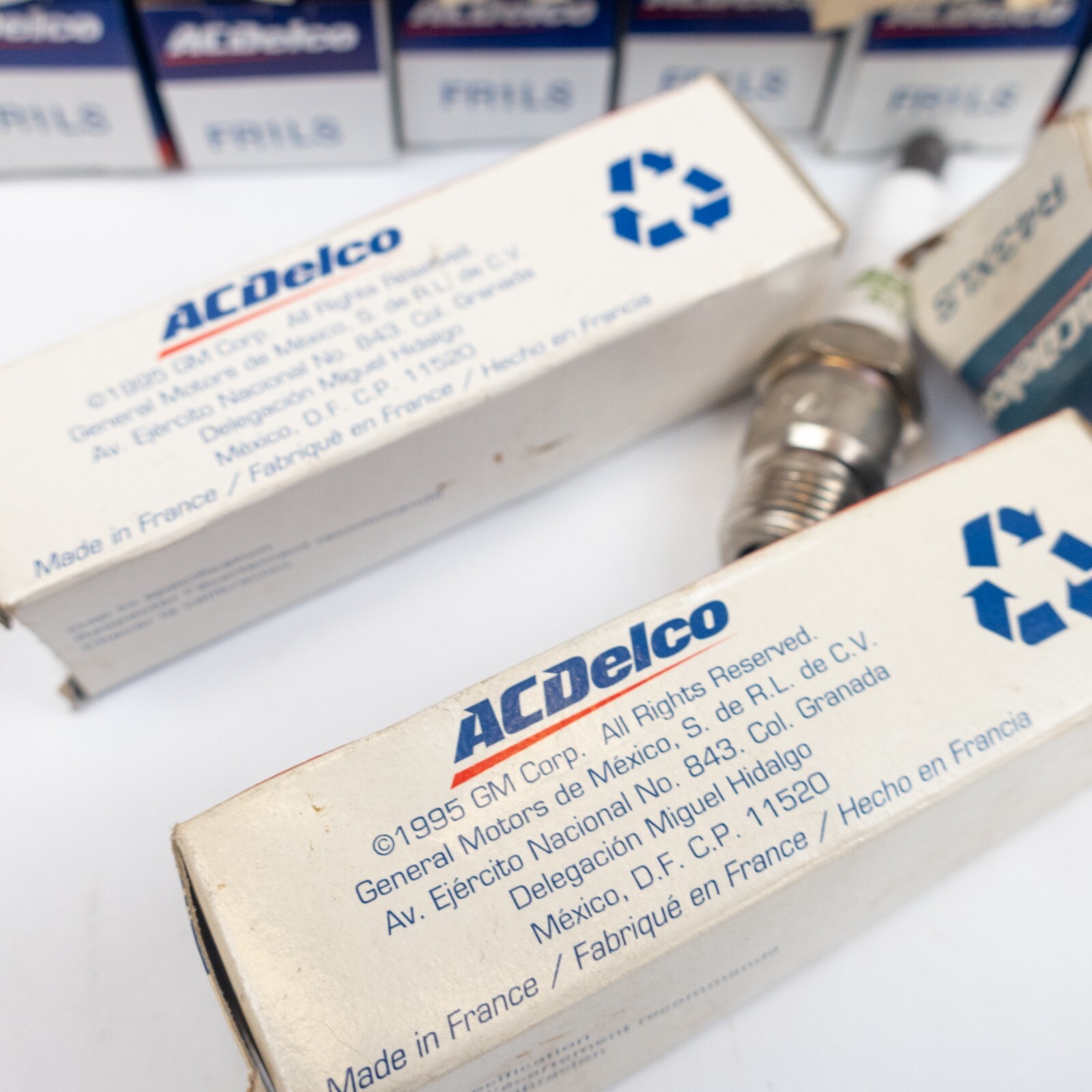 NOS AC Delco Spark Plugs Lot of 28, FR1LS 41603 R43XLS R45XLS R43TS R44TS R44LTS eBay