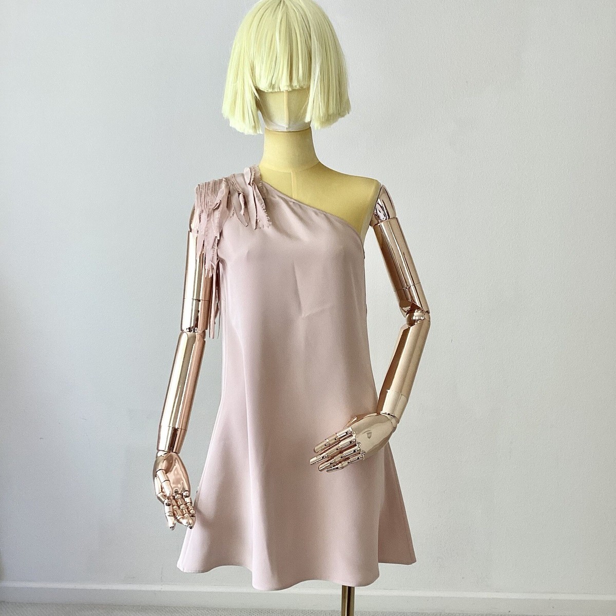 one shoulder shift dress NEW Nah Khanh Tan One Shoulder Shift Mini Dress 2
