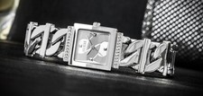 Guess Ladies Watch Runaway Silver Dress 30m Water Resistant GW0603L1 RRP £169