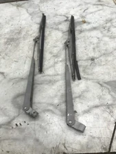 94 Four Winns 278 Vista Boat wind shield windshield wiper arms blades