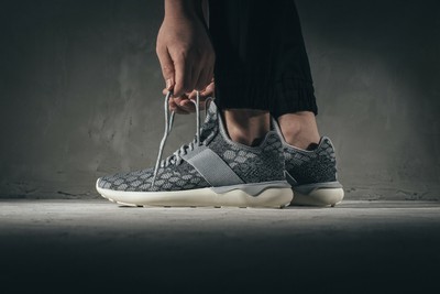 adidas originals tubular runner primeknit
