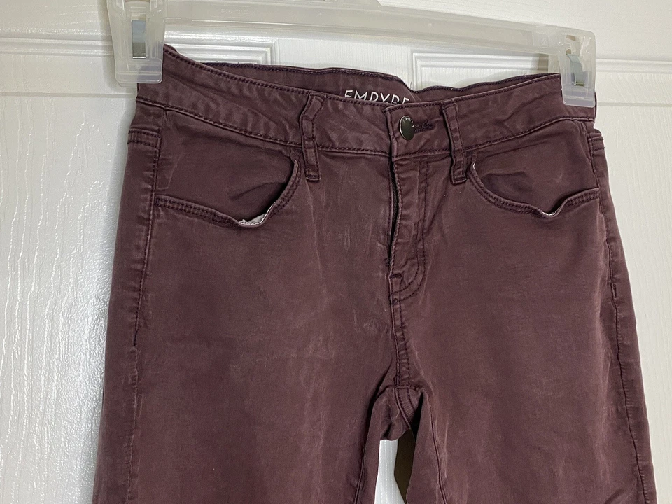 Pantalones de mezclilla elásticos Empyre Delaney para mujer talla 3 granate tiro bajo 29"X28" Foto 3 de 4