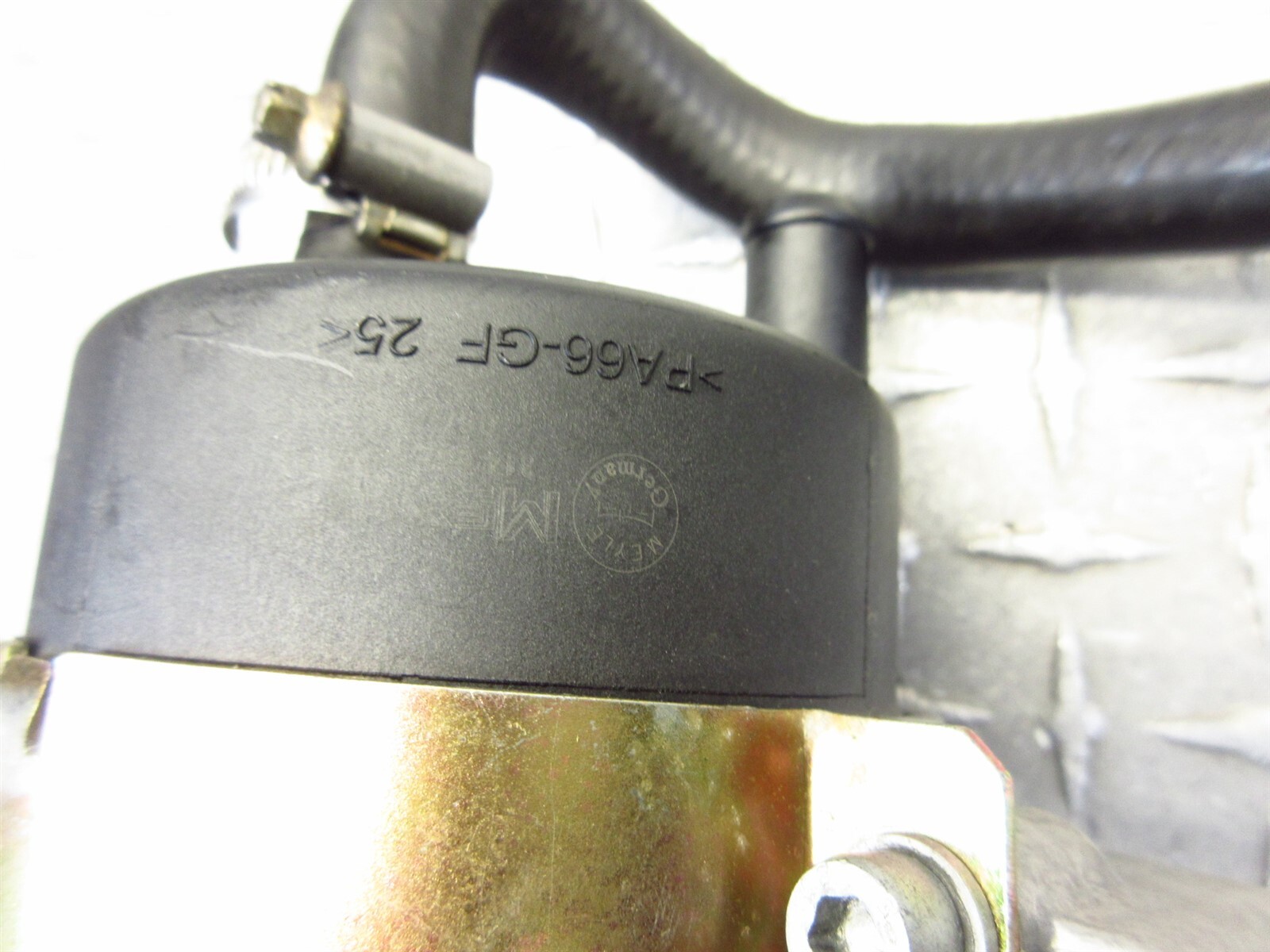 1995 Ferrari 355 F355 Spider Motronic 2.7 Fluid Bottle W Bracket