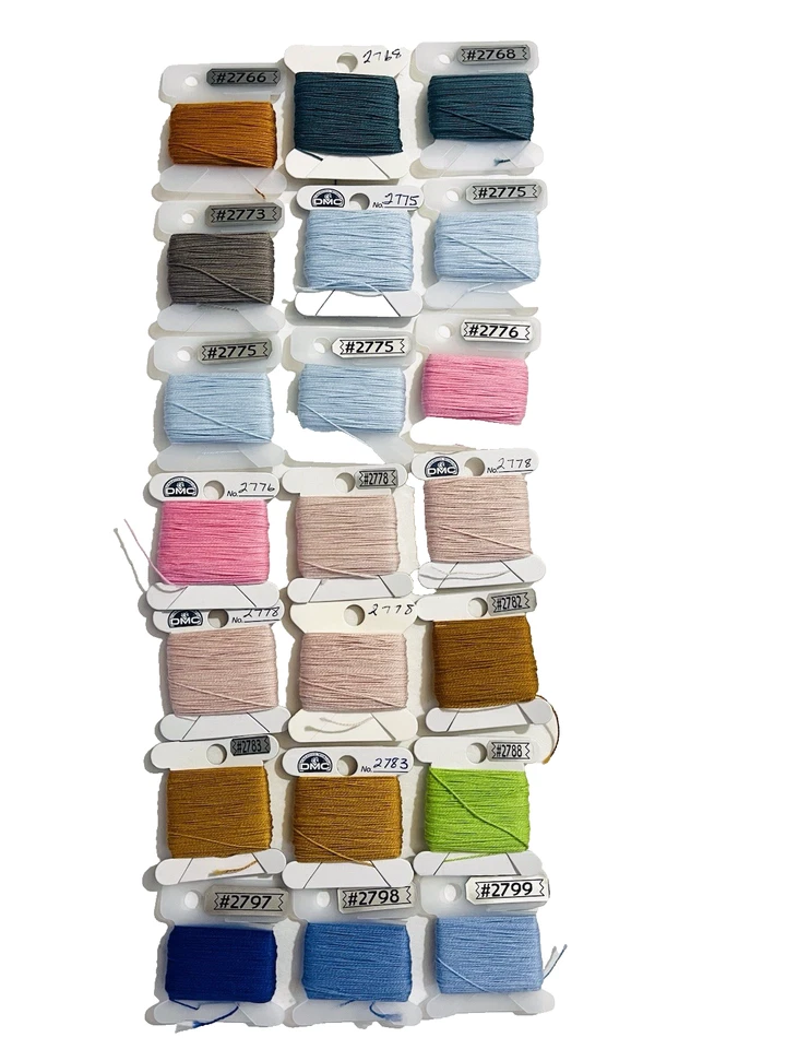 DMC FLOWER THREAD LOT OF 112 COTTON DOUBLE STRAND in PLASTIC STORAGE CASE - Image 3 of 4