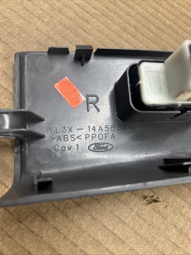 99-02 Ford F-150 Passenger Power Window Switch W/ Bezel Crew Cab - Picture 15 of 16