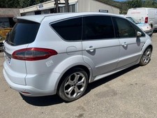 Calandre Ford S-MAX