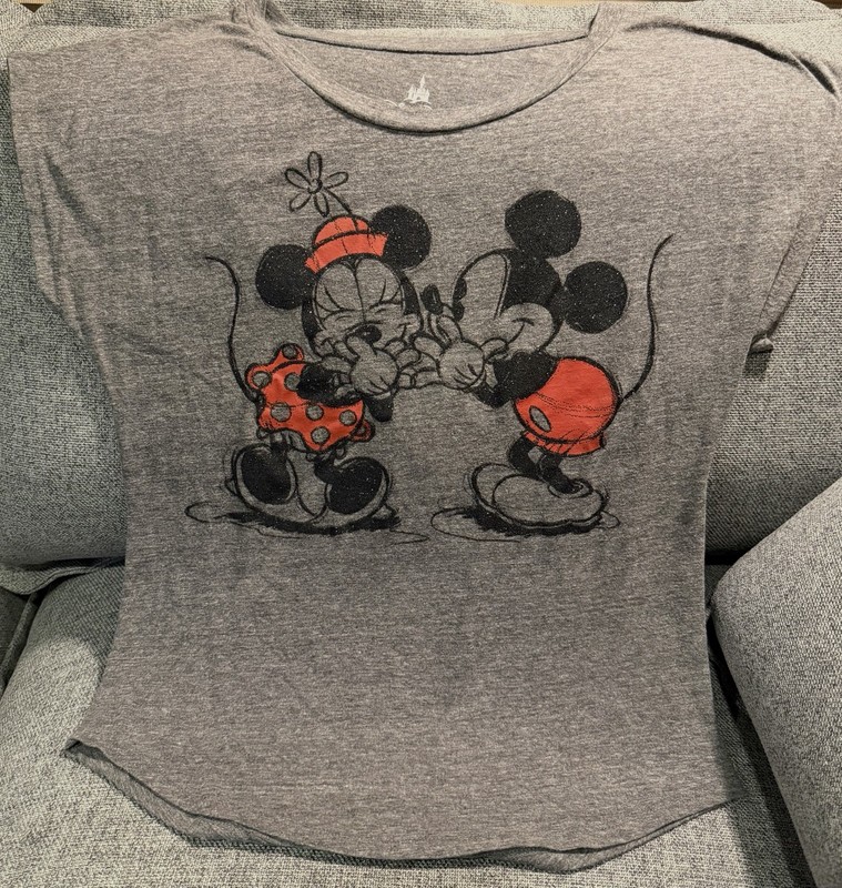 Disney T-shirt Ladies Large Mickey & Minnie Shirt Short Sleeve Gray