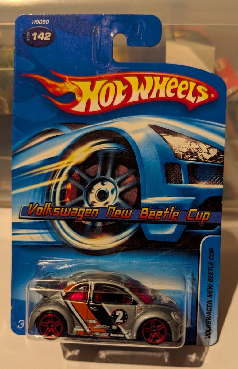 Hot Wheels 2005 Volkswagen New Beetle Cup 142 Gray and Red | eBay