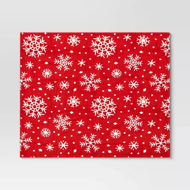 Target Wondershop Red Snowflake Plush Throw Blanket Christmas Winter 2024 - Image 3 of 3