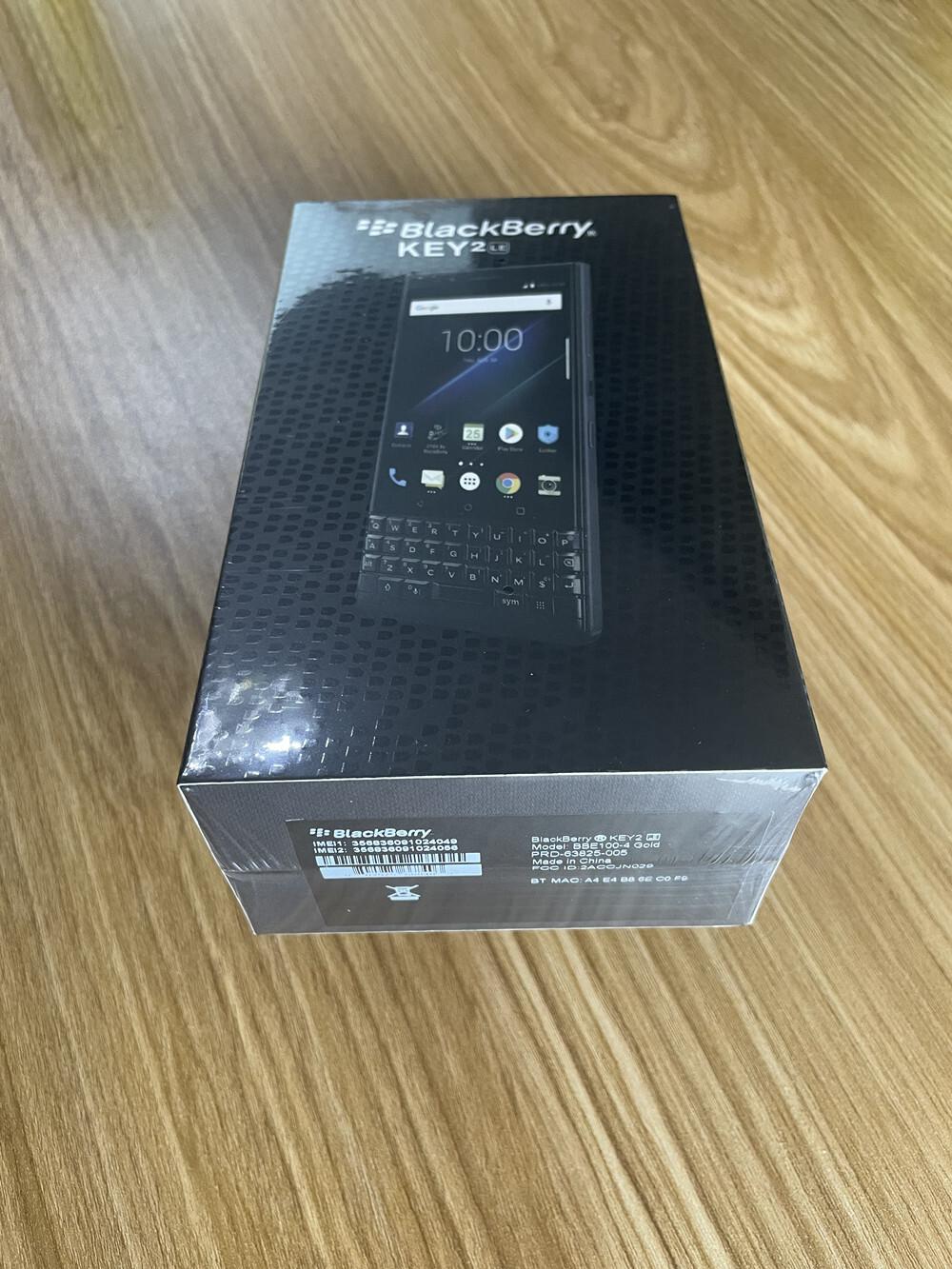 週末限定直輸入♪ SIMフリー BlackBerry KEY2 LE 64GB BBE100-4 | www