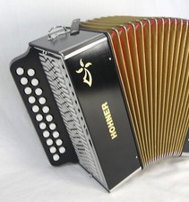 Hohner Diatonic Accordion 2915 Black De Luxe Sol/Do G/C With Straps